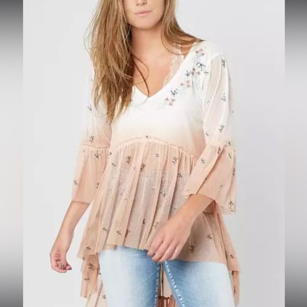 Buckle Gimmicks top